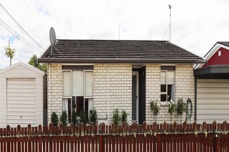 Photo of property in 2/204 Belvedere Road, Carterton, 5713