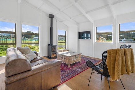 Photo of property in 440 Haringa Road, Carrington, Carterton, 5791