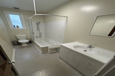 Photo of property in 107 Tasman Street, Mount Cook, Wellington, 6021