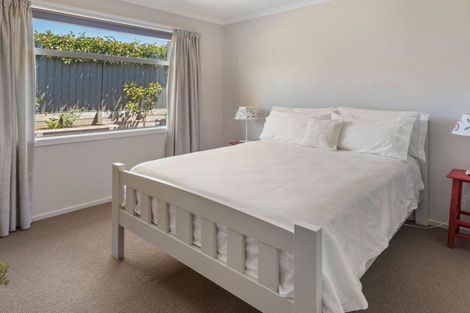 Photo of property in 40 Marino Grove, Richmond, 7020