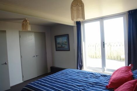 Photo of property in 29 Nukumaru Parade, Waiinu Beach, Whanganui, 4588