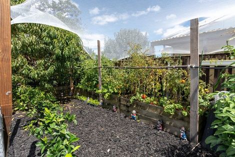 Photo of property in 4 Erika Place, Fairview Downs, Hamilton, 3214