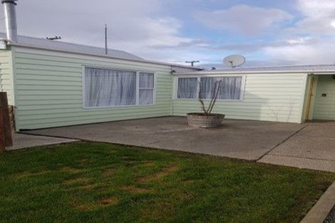 Photo of property in 44 Hamilton Street, East Gore, Gore, 9710