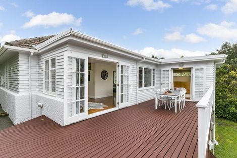 Photo of property in 44 Mandalay Terrace, Khandallah, Wellington, 6035