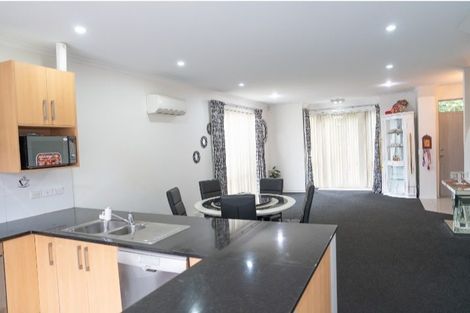 Photo of property in 3 Hakawai Avenue, Takanini, 2112