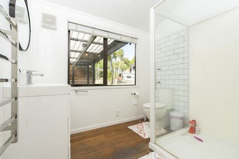 Photo of property in 32a Kiteone Road, Parua Bay, Whangarei, 0174