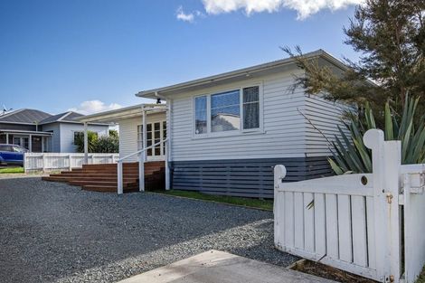 Photo of property in 1a Whimp Avenue, Onerahi, Whangarei, 0110