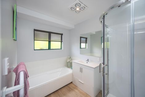 Photo of property in 271 Grandview Road, Western Heights, Hamilton, 3200