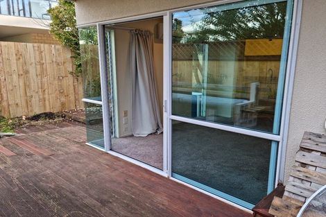 Photo of property in 2/837 Beach Road, Browns Bay, Auckland, 0630