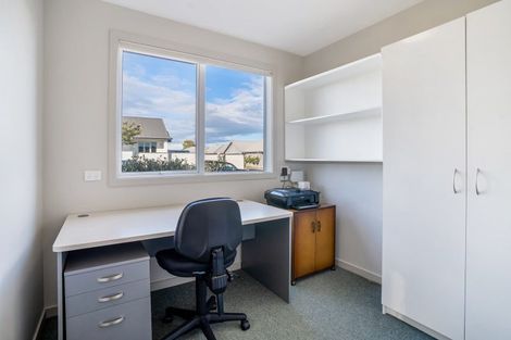 Photo of property in 28 Northview Avenue, Winton, 9720