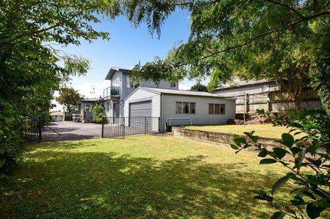 Photo of property in 93 Beerescourt Road, Beerescourt, Hamilton, 3200