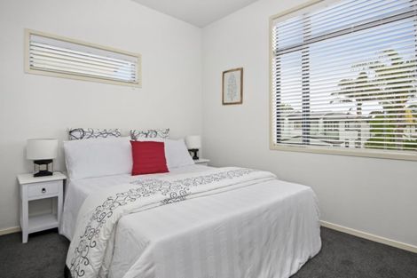 Photo of property in 79a/2 Armoy Drive, East Tamaki, Auckland, 2016