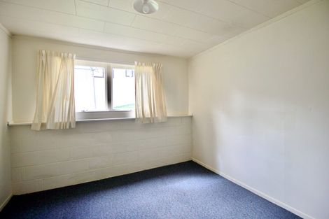 Photo of property in 1/30 Gordon Avenue, Milford, Auckland, 0620