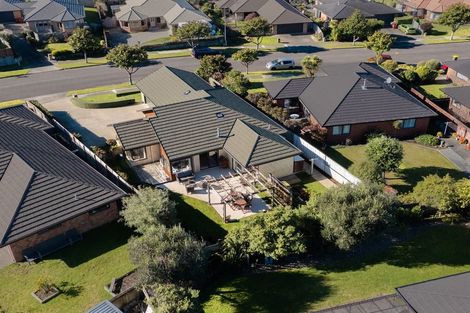 Photo of property in 42 Campion Road, Waikanae Beach, Waikanae, 5036