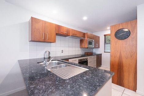 Photo of property in Bridgewater Apartments, 207/7 Te Rangi Cross Road, Paihia, 0200