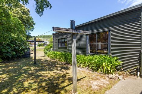Photo of property in 18 Susan Lane, Kinloch, Taupo, 3377