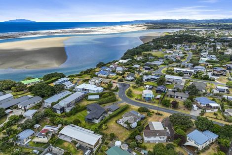 Photo of property in 13 Awatea Street, Mangawhai Heads, Mangawhai, 0505