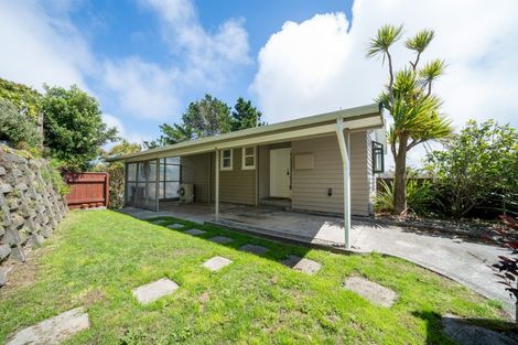 Photo of property in 41 Lomita Road, Johnsonville, Wellington, 6037