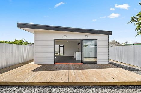 Photo of property in 125 Cambridge Street, Levin, 5510