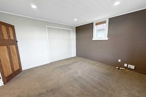 Photo of property in 16 Mackenzie Avenue, Woolston, Christchurch, 8023