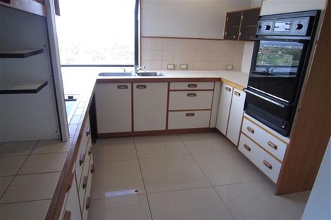Photo of property in 53 Chelsea View Drive, Chatswood, Auckland, 0626