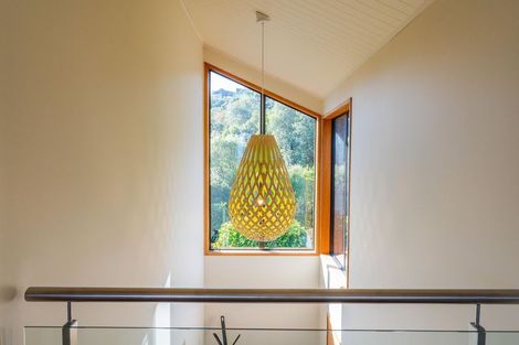 Photo of property in 8 Whakamoenga Point, Acacia Bay, Taupo, 3385