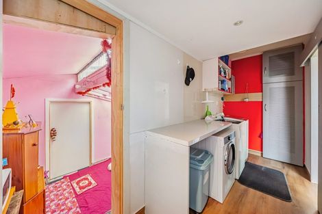 Photo of property in 71 California Drive, Totara Park, Upper Hutt, 5018