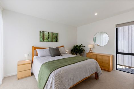 Photo of property in 7 Kotuku Lane, Jacks Point, Queenstown, 9371