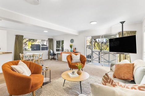 Photo of property in 6 Bayou Lane, Churton Park, Wellington, 6037