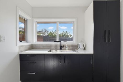 Photo of property in 8 Aintree Crescent, Awapuni, Palmerston North, 4412
