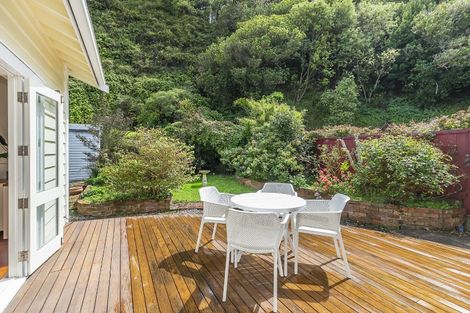 Photo of property in 522 Evans Bay Parade, Hataitai, Wellington, 6021