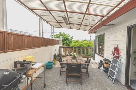 Photo of property in 10 Carew Street, Nawton, Hamilton, 3200