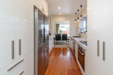 Photo of property in 4 Eglinton Street, Avondale, Christchurch, 8061