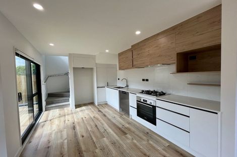 Photo of property in 98f Royal Road, Massey, Auckland, 0614