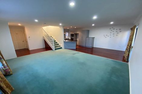 Photo of property in 44a Larne Avenue, Pakuranga Heights, Auckland, 2010