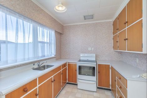 Photo of property in 55 Rugby Street, Levin, 5510