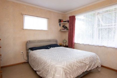 Photo of property in 9 Waterford Place, Westbrook, Palmerston North, 4412