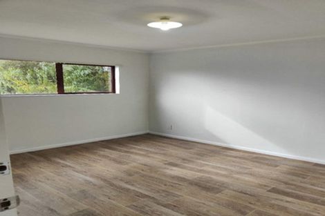 Photo of property in 15 Bundena Place, Clendon Park, Auckland, 2103