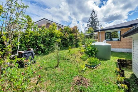 Photo of property in 70d Glengarry Road, Glen Eden, Auckland, 0602