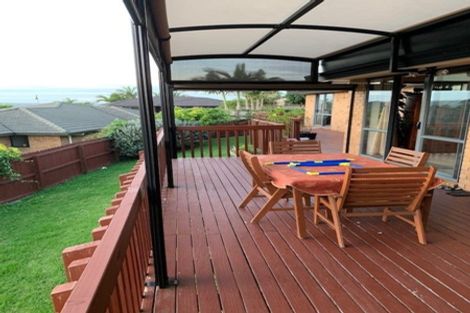 Photo of property in 12 Natasha Lane, Henderson, Auckland, 0612