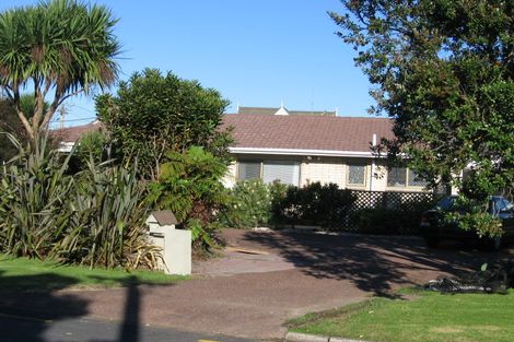 Photo of property in 30a Alice Avenue, Orewa, 0931