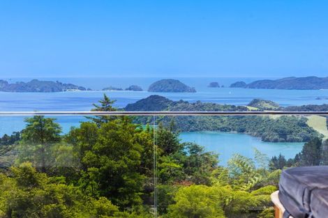 Photo of property in 255 Paroa Bay Road, Russell, 0272