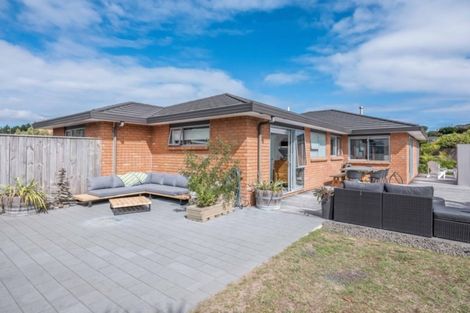 Photo of property in 33 Campion Road, Waikanae Beach, Waikanae, 5036