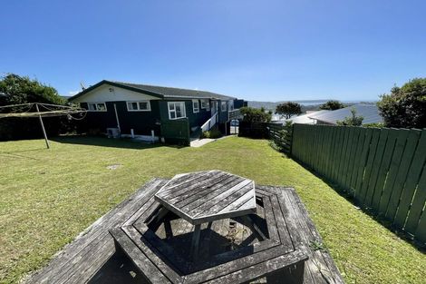 Photo of property in 137 Conclusion Street, Ascot Park, Porirua, 5024