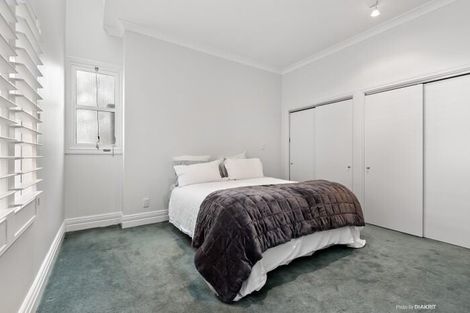 Photo of property in The Villas, 3/33 Hobson Street, Thorndon, Wellington, 6011
