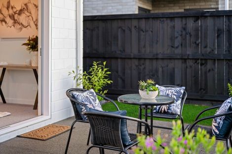 Photo of property in 92 Maanihi Drive, Rototuna North, Hamilton, 3210