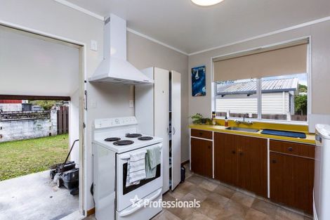 Photo of property in 2/12 Tacoma Drive, Totara Park, Upper Hutt, 5018