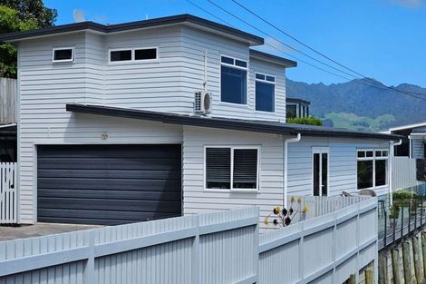 Photo of property in 20a Upper Bow Street, Raglan, 3225