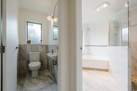Photo of property in 26 Nielsen Gardens, Rototuna, Hamilton, 3210