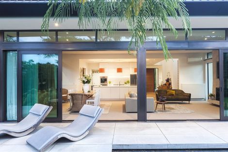 Photo of property in 93 Mays Road, St Albans, Christchurch, 8052